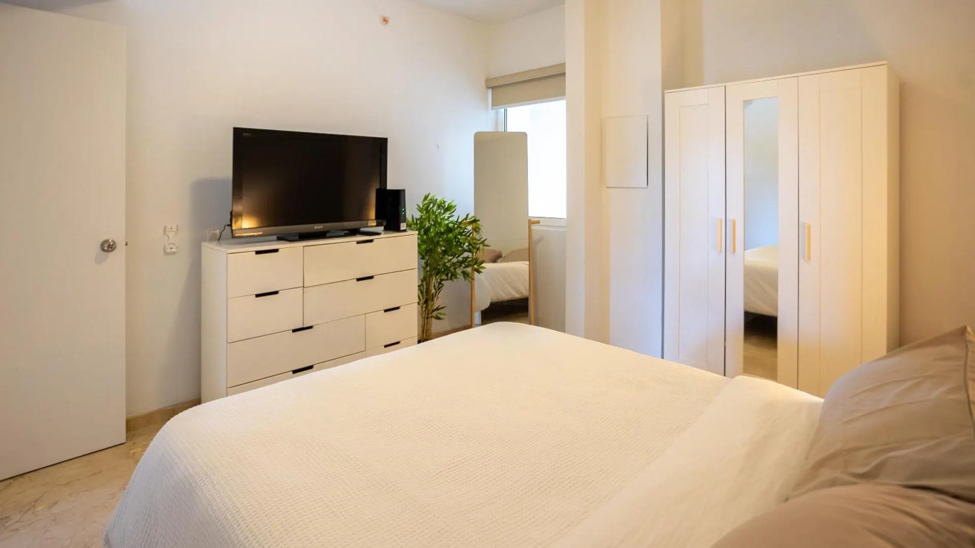 Διαμέρισμα Modern Ground Level Condo, 2 Bedrooms, Direct Pool Access Παλμ Μπιτς